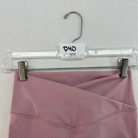 H&M Sports Shorts Womens Sz XS Pink High Waist Shorts Wrap Over Training Hottie - Picture 11 of 11